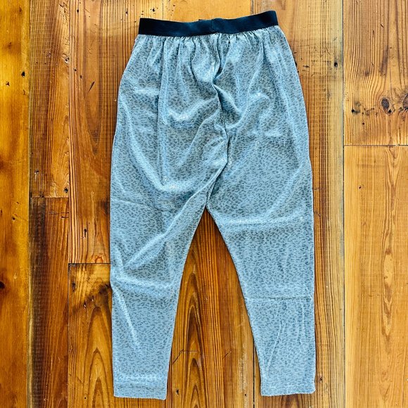 Kardashian Kollection Women’s Sequin Animal Print Pants L - Picture 6 of 6